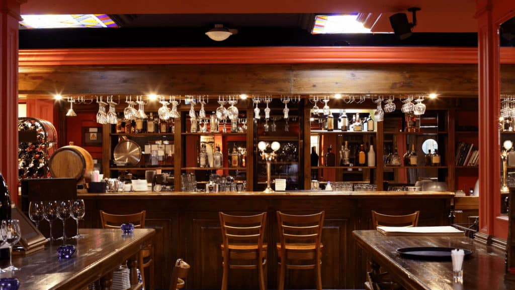 WEB-Restaurant-lighting-bar-1-1024x578