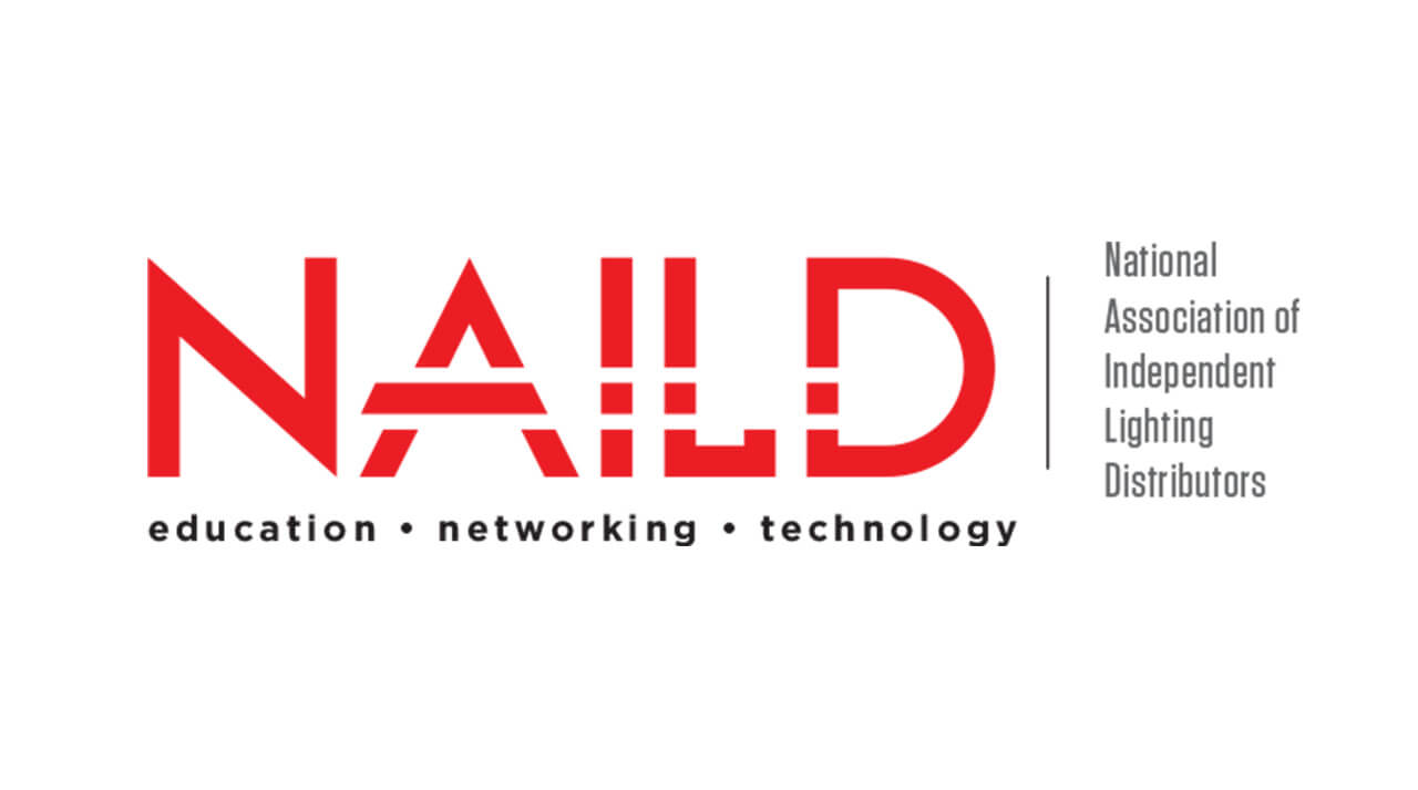 STANDARD HONORÉ DANS LA CATÉGORIE MEILLEUR SYSTÈME D’ÉCLAIRAGE AUX PRODUCT SPRINT AWARDS 2019 DE NAILD